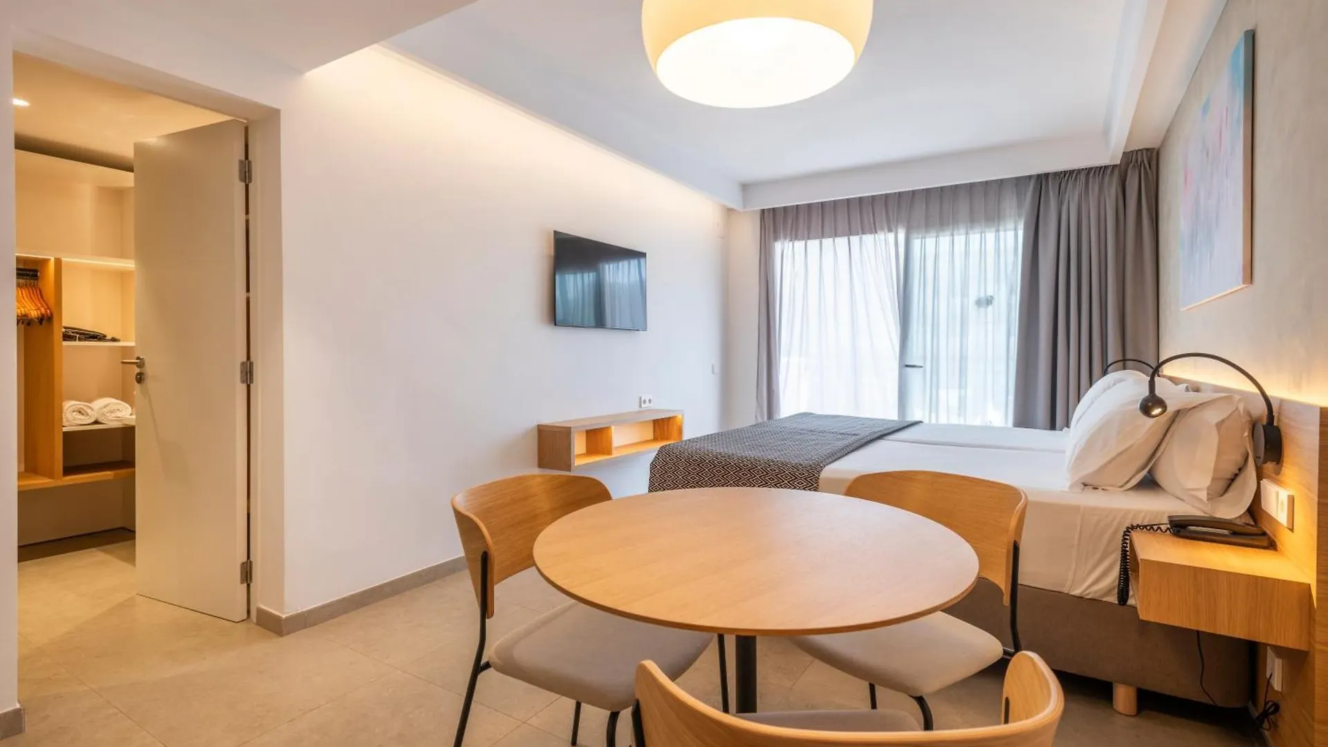 *** Aparthotel Inturotel Cala Azul Cala D´Or Spanje